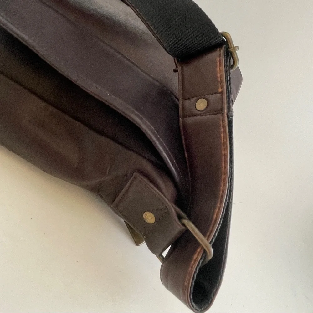Leather Messenger Bag with Flap Closure